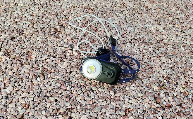 磁吸头灯：多样照明光影魔法让夜晚更炫美新葡京Fenix HL17R多用快拆(图18)